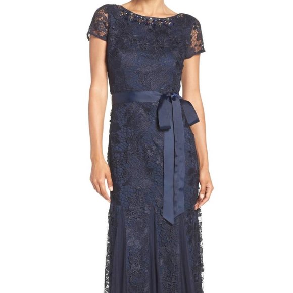 Adrianna Papell NEW Jewel Embellished Lace Gown with Mesh Godet Insets DressπHP - Picture 3 of 9